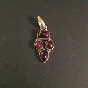 Beautiful Garnet/Silver Pendant